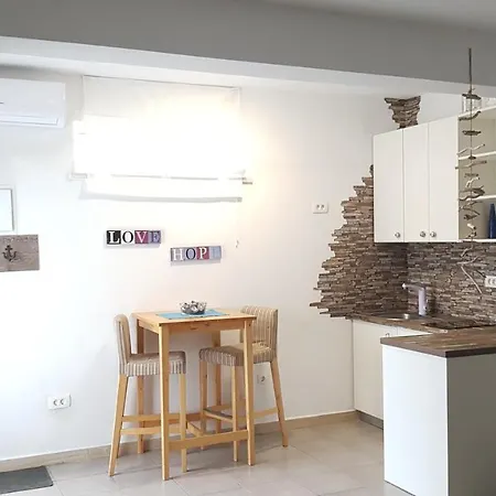 Hamo & Soba Guest house Lumbarda